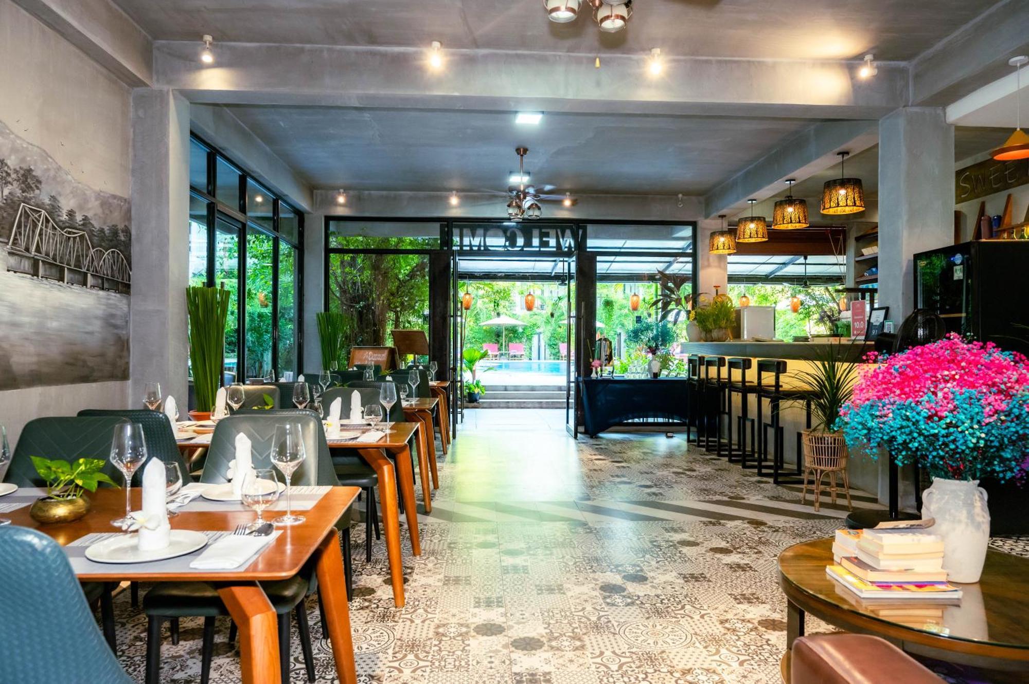 Hotel Kampot Sweet Boutique Exterior foto